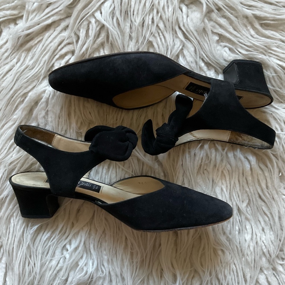 Kenneth Cole Vintage Black Suede Leather Bow Strap Sling Back Block Heels Size 7